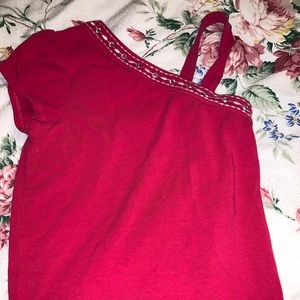 Of the shoulders pink shirt